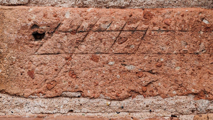 Sundial in the yard of the Workhouse